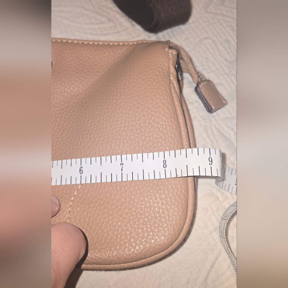 Tan Leather Bag by - Picture 4 of 8